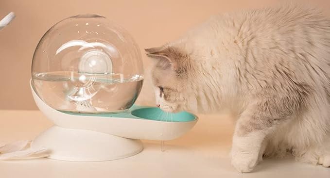Pet Life ® 'Auto-Myst' 2-in-1 Snail-Shaped Gravity Filtered Automatic Cat and Dog Water Feeder and Pet Water Dispenser with 6-Pack Filters