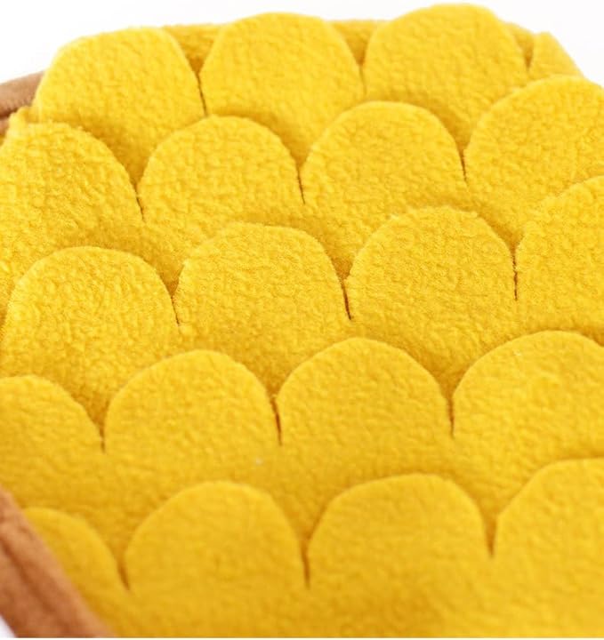 Interactive Pet Snuffle Mat with Crinkle Paper and BB Sound – Food-Shaped Nose Work Mat for Cats, Dogs, and Small Pets, Anti-Slip Base, Puzzle Feeding Toy (Egg)