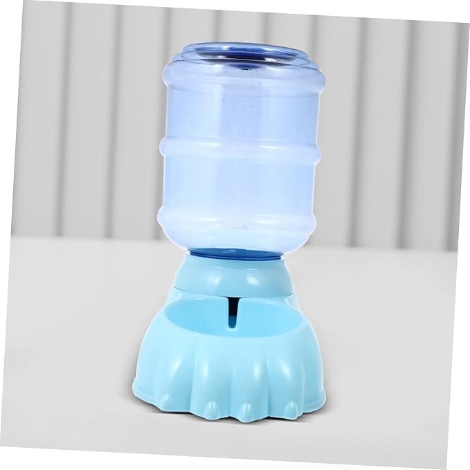 Automatic Pet Water Feeder with Capacity for Cats and Dogs Durable Drinking Bowl Easy to Use Random Color Design