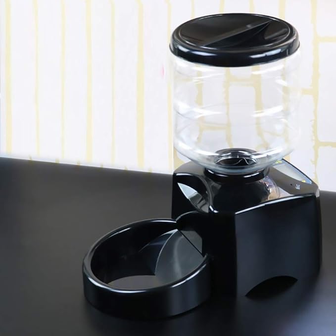 Dog and Cat Automatic Feeder Timing Pet Feeder Recording Tips Leaking Device 5.5 Liters Large Capacity Portable