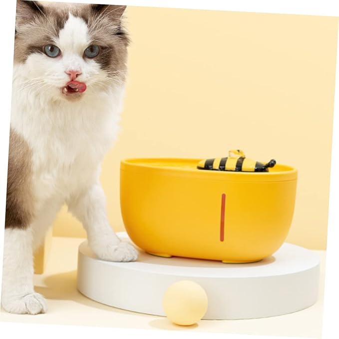 Automatic Pet Water Dispenser for Cats and Dogs Compact Lightweight Water Feeder Circulation System for Healthy Hydration Pet-Friendly Design Stable Base