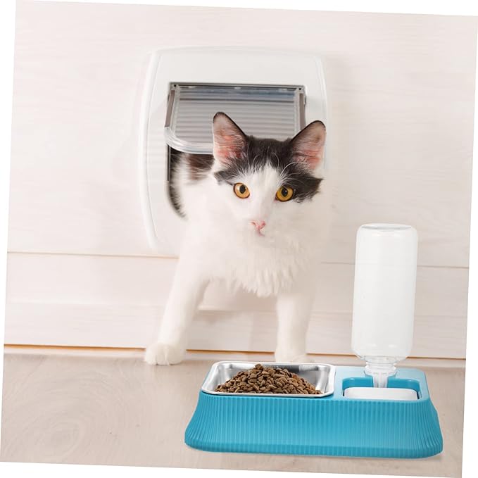 Automatic Water Dispenser PET Bowl for Dogs and Cats Skid Food-Grade Material Portable Design for Home and Travel