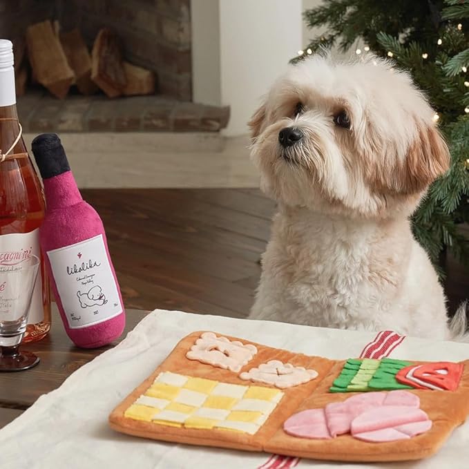 LilRoot Dog Squeaky Toys Plush Wine Bottle Chew Toys Enrichment Toys Interactive Activity Cute Dog Funny Toys for Small Medium Dogs (Wine Bottle)