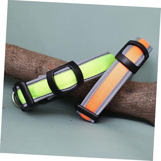 YARNOW 1pc Rechargeable Led Dog Collar Nylon Lighted Pet Necklace for Night Safety USB Charging Glow Dark Fluorescent