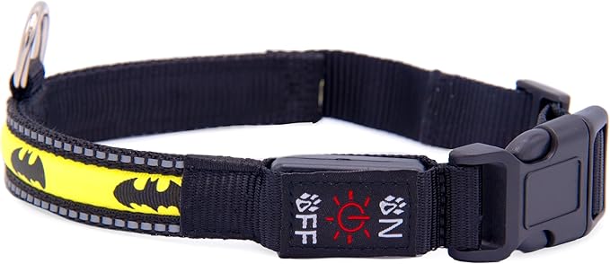 DC Comics Pet Collar, Light Up Dog Collar, Batman, Small 13 to 17.5 Inch Length