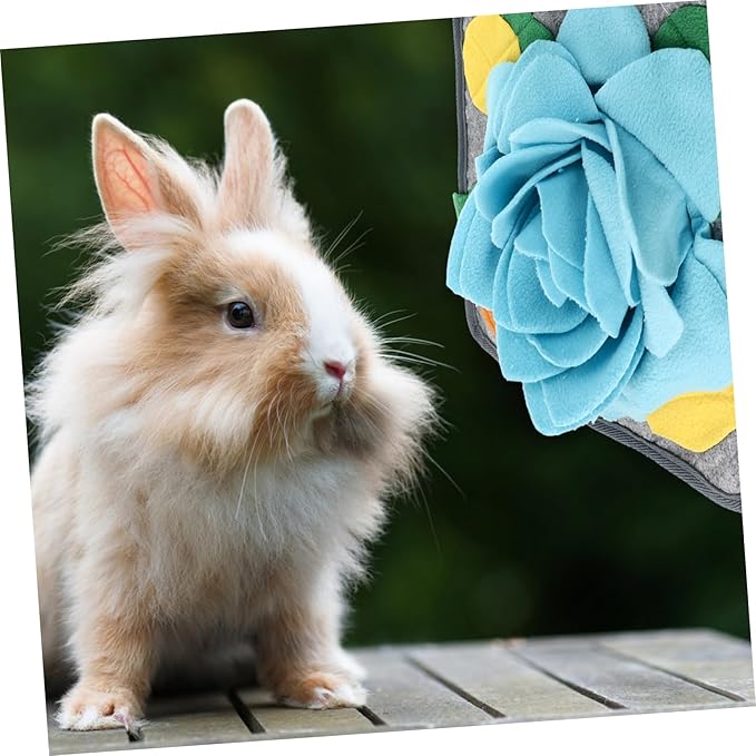 POPETPOP Rabbit Snuffle Mat for Foraging Slow Feeding Interactive Nose Work Training Toy for Bunnies Washable PET Anxiety Relief Pad Random Rope Position