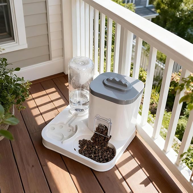 Gravity Pet Feeder and Water Dispenser Set, Cat Food Automatic Feeder and Automatic Dog Feeder and Water, Suitable for Small Pets Such as Cats and Dogs (Grey)