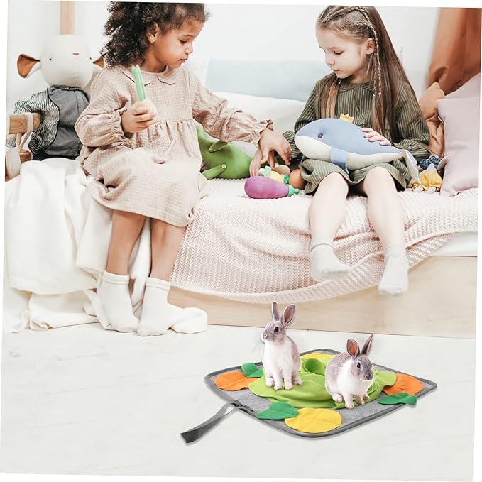 ibasenice Rabbit Foraging Mat Small Animal Snuffle Mat for Bunnies Interactive Nose Work Feeding Machine Washable and to Stimulate Foraging Instinct and Anxiety