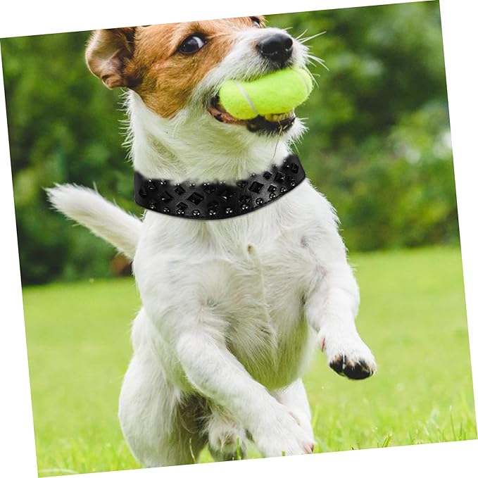 Adjustable Spiked Dog Collar with Metal Buckle and Stylish Pet Neck Protector for Large Dogs Featuring Chew Resistant Rivets and Chic Design for Everyday Use