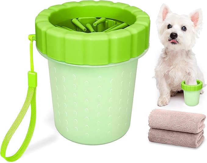 Dog Paw Cleaner Cup, Soft Silicone, Portable, Easy to Clean, Removes Mud and Dirt, Grooming Accessory for Home, Travel – Green, S