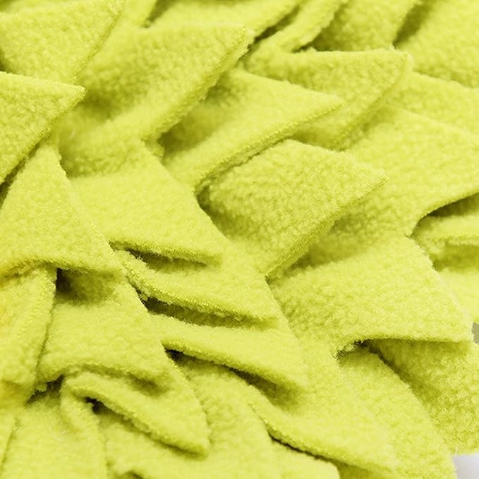 Pet Sniffing Mat - Interactive Foraging Toy, Puppy Slow Eating with Enrichment Pad, Dog Training with Nose Work Activity, Medium Large Breed with Indoor Play Use, Foraging Mat for Home Garden