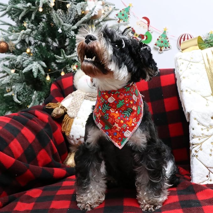 Christmas Dog Bandana, Christmas Tree Triangle Bid Scarf for Small Medium Dog, Cotton Pet Kerchief for Girl Boy Dogs or Cats, Red Dog Bandana, Cute Winter Puppy Bandana
