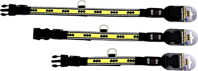 DC Comics Pet Collar, Light Up Dog Collar, Batman, Medium 16 to 20.5 Inch Length