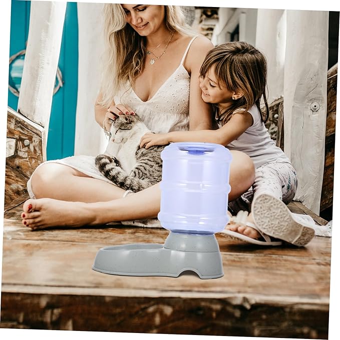 Toyvian Large Capacity Automatic PET Water Dispenser Self-Filling Dog and Cat Water Bowl Gravity Watering System for Outdoor Use PET Watering Bowl