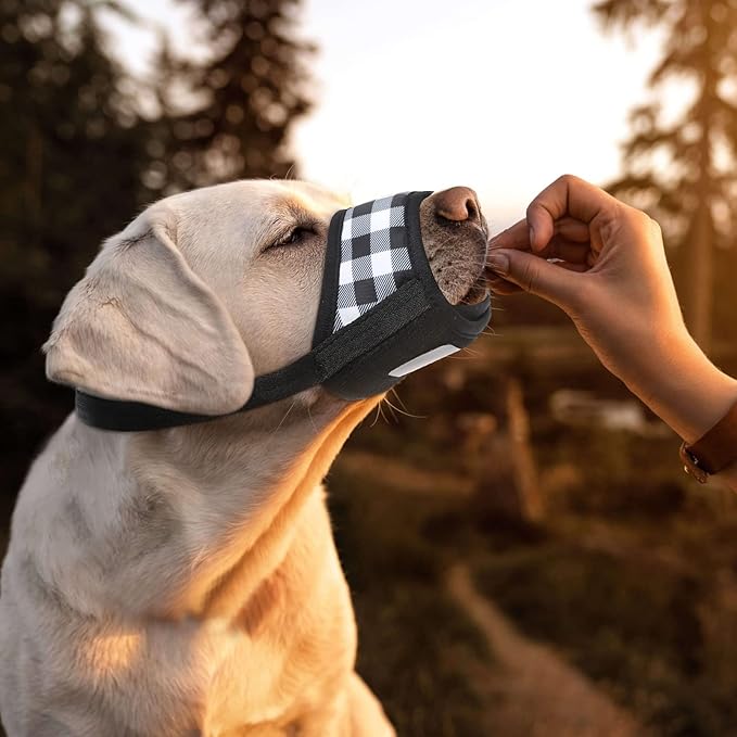 HEELE Dog Muzzle,Soft Nylon Muzzle Anti Biting Barking Chewing,Air Mesh Breathable Drinkable Adjustable Loop Pets Muzzle for Small Medium Large Dogs 4 Colors 4 Sizes (P-Black White Plaid, XS)