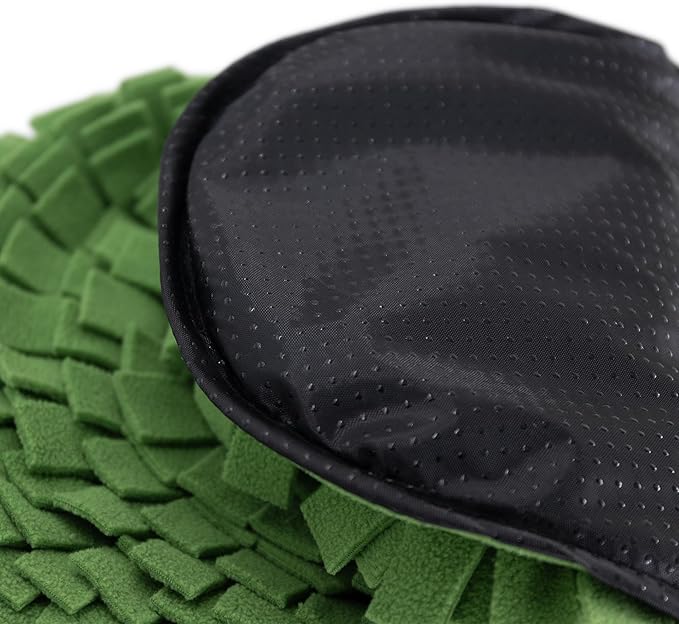 Snuffle Mat for Dogs Cats Pet Treats Slow Feeding Mat Durable Interactive Puzzle Toys for Boredom, Stress Relief, Encourages Natural Foraging Skills, Enrichment to Keep Dogs Busy (Green)