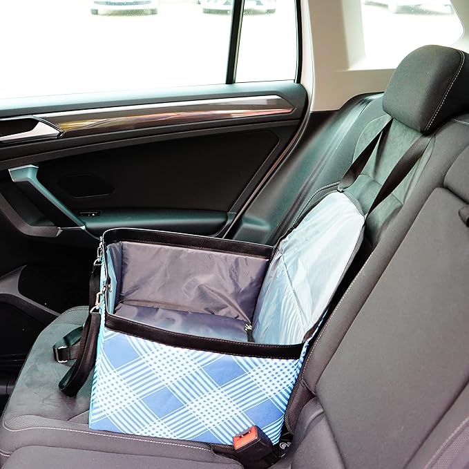 SUSSEXHOME Pets Water and Stain Proof Dog Car Seats for Small Dogs - 15.75 x 12.6 x 9.85 Inches Dog Booster Seat with Removable, Adjustable Fastening Straps - Light Blue
