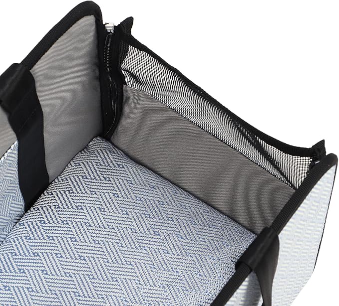 Pet Car Seat Travel Bags with Pillow Foldable Safety Booster Console Dog Car Seat for Small Pets Portable Washable Design