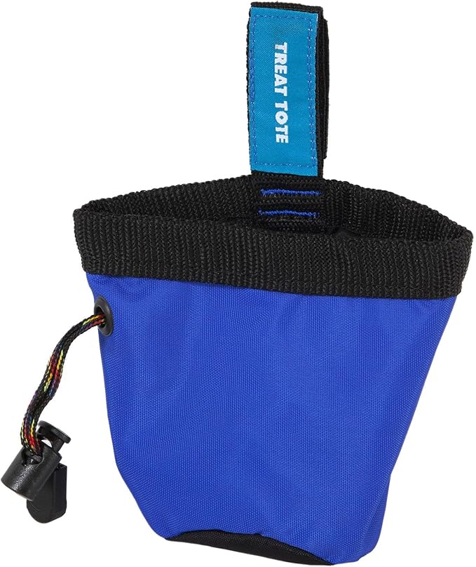 Chuckit! Treat Tote Dog Treat Pouch for Puppy Training, 2 Cup Capacity, Assorted Colors
