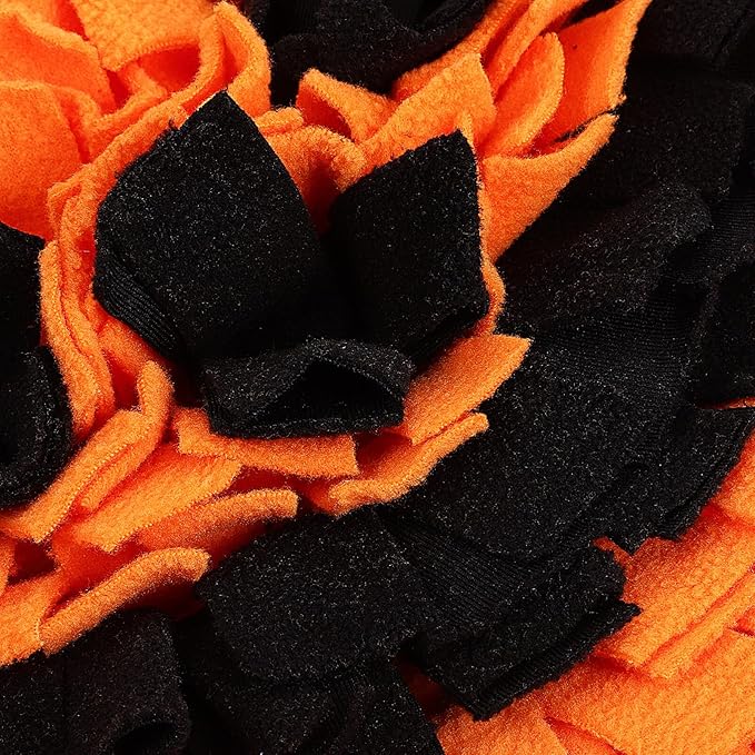 POPETPOP Dog Snuffle Mat Pumpkin Sniffing Feeding Mat for Large Breeds Compact Lightweight Dog Puzzle Toy Bright Design for Healthy Behavior